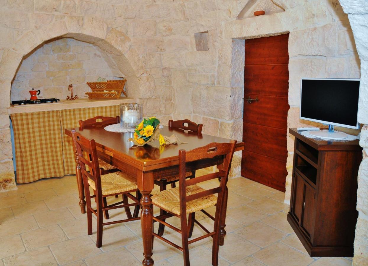 Aparthotel Trulli Vules Ostuni Exterior foto