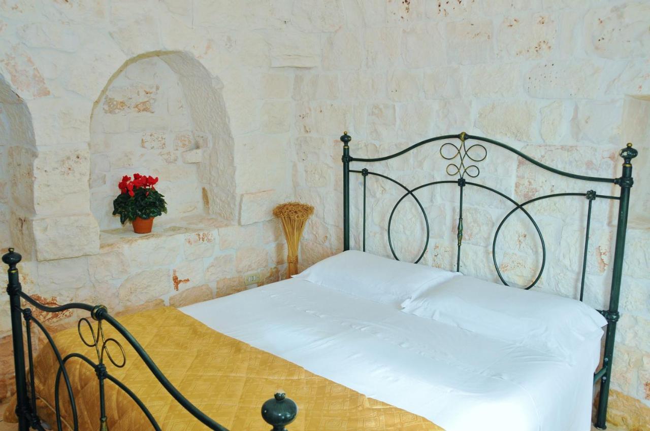 Aparthotel Trulli Vules Ostuni Exterior foto
