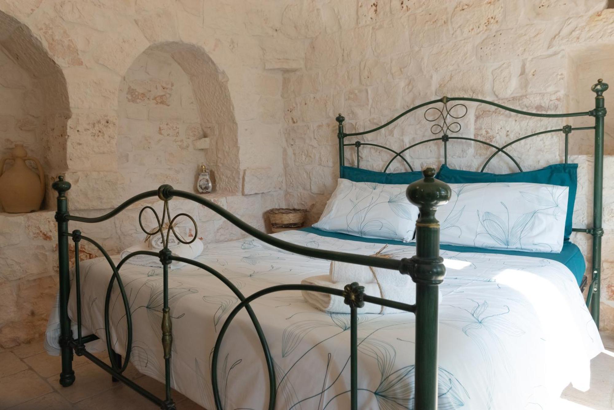Aparthotel Trulli Vules Ostuni Zimmer foto