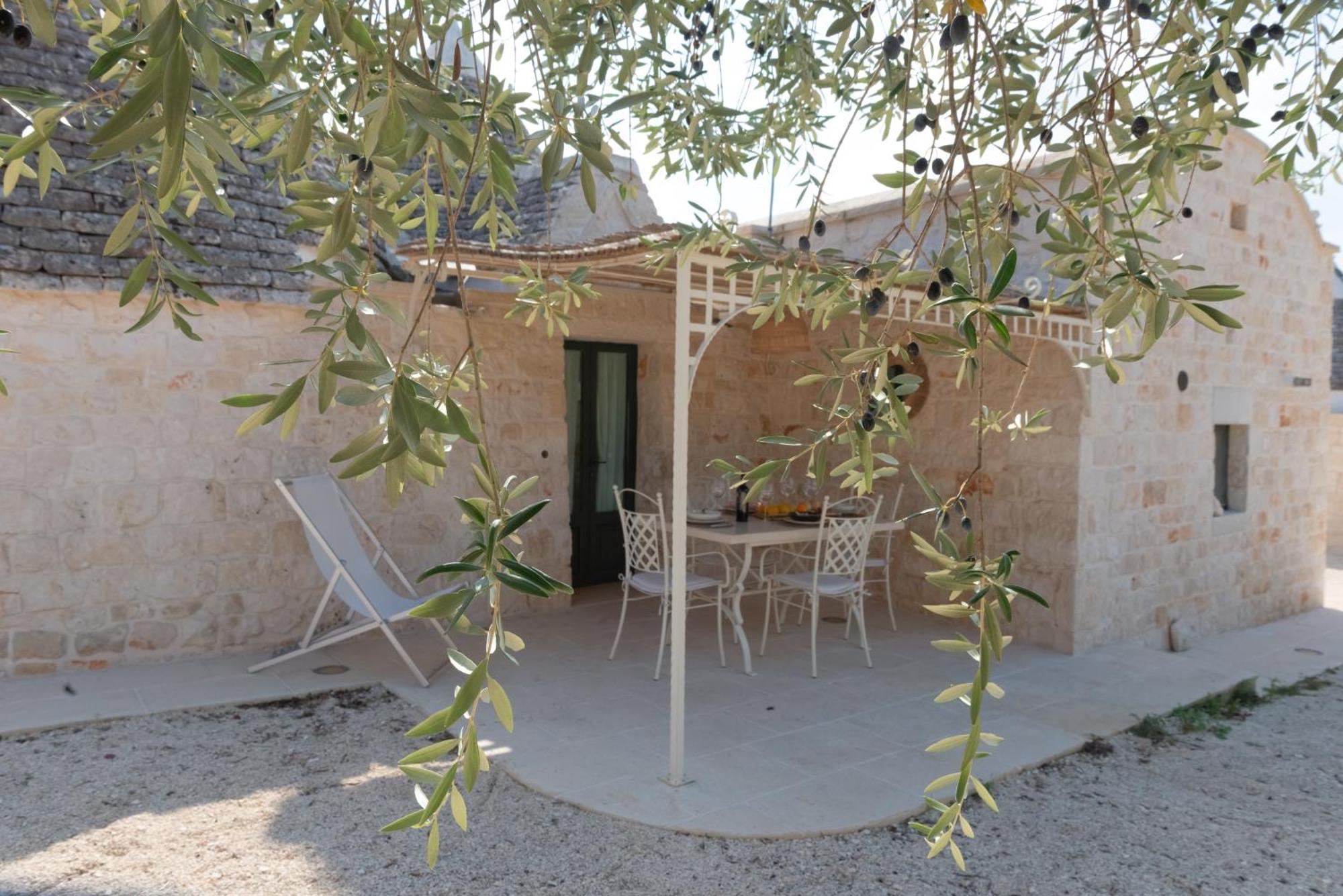 Aparthotel Trulli Vules Ostuni Zimmer foto